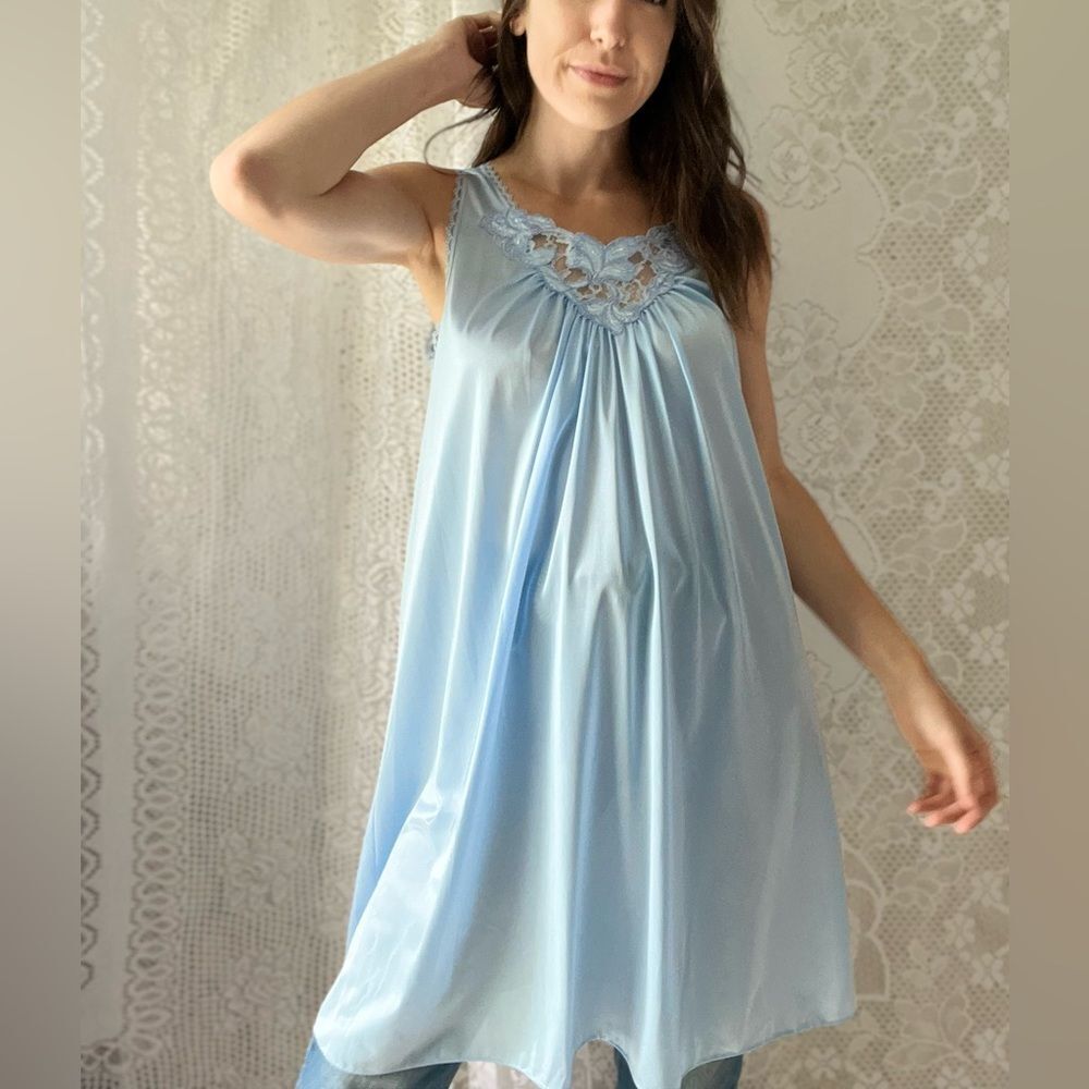 Vintage Lorraine Blue Nylon Nightgown Deadstock Lace Trim Sleeveless Lingerie - Picture 7 of 10